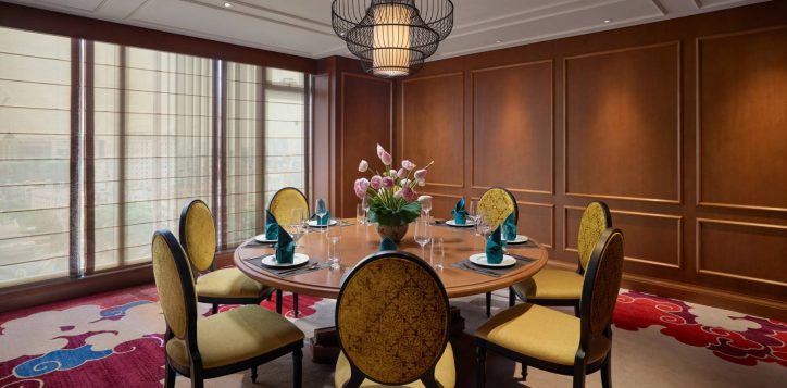 private-dining-room_52380-2-2